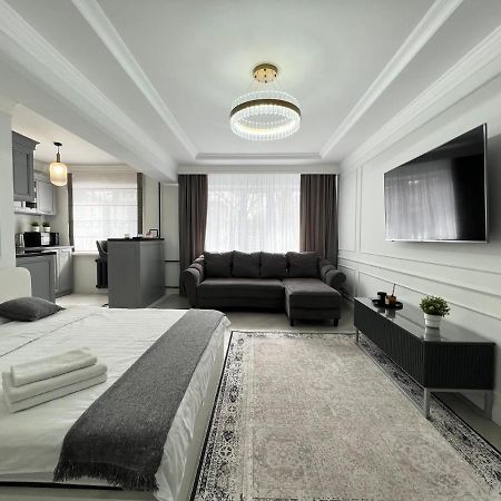 Студия В Скандинавском Стиле Pavlodar Exterior foto